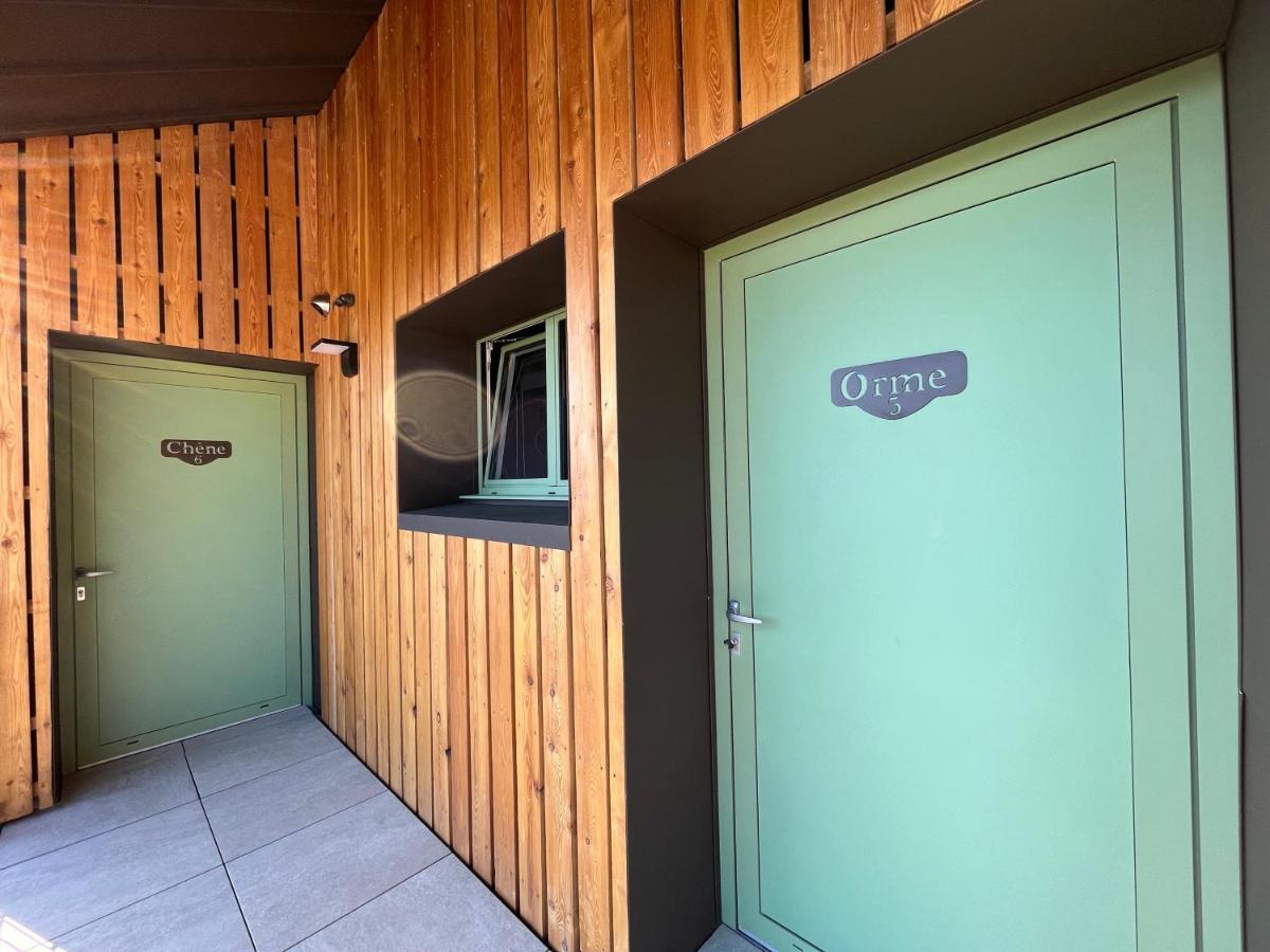 Hotel En Tilleul Pont-du-Navoy Eksteriør billede